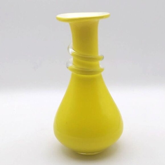Unique Vintage Other - Vintage Handblown Yellow & White Cased Glass Bud Vase With Applied Spiral Design